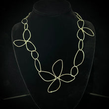 Load image into Gallery viewer, Frangipani Flower Necklace
