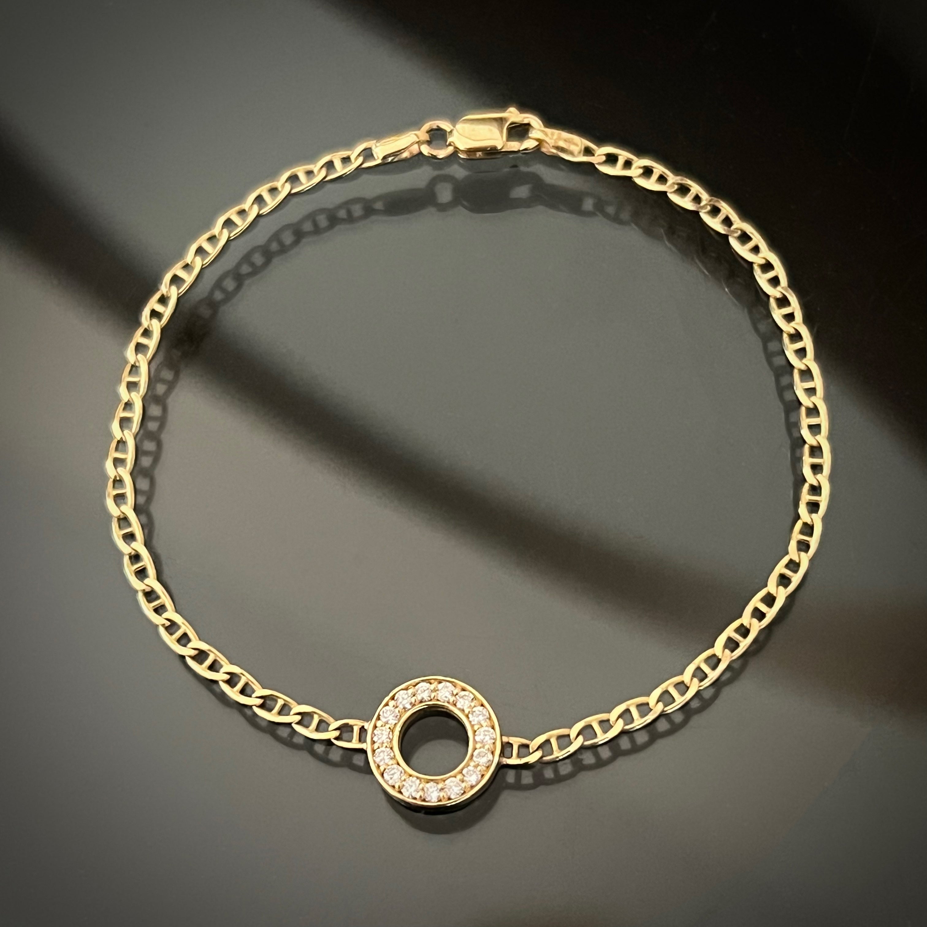 Anchor Chain Bracelet with Medium Diamond Halo
