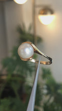 Load and play video in Gallery viewer, South Sea Pearl Ring
