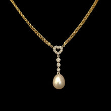 Load image into Gallery viewer, South Sea Pearl Diamond Necklace
