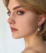 Load image into Gallery viewer, Teardrop Freshwater Pearl Earrings
