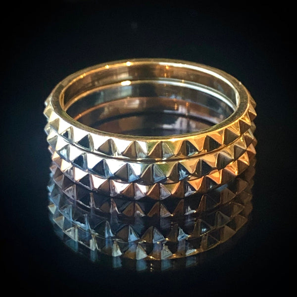 Pyramid Ring